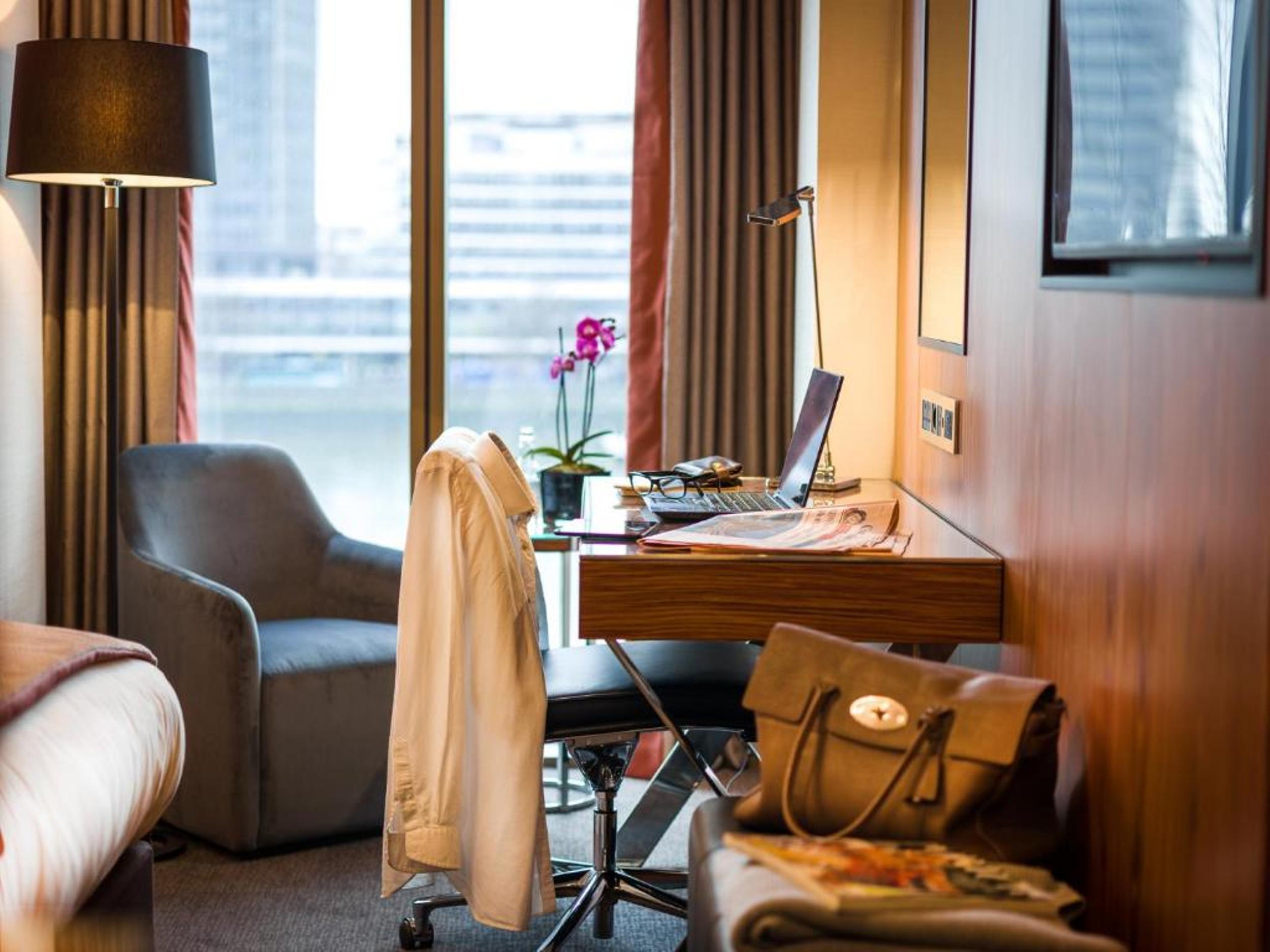 Hyatt Regency Embankment 4*